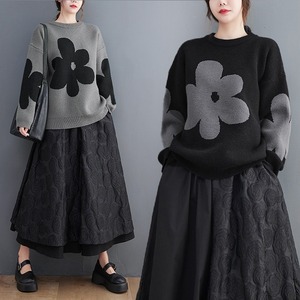 レディース トップス ニット セーター 長袖 クルーネック 中厚手 コットン かわいい 大人可愛い きれいめ シンプル カジュアル 上品 おしゃれ こなれ感 ガーリー 抜け感 ラブリー キュート 花柄 秋 冬 ママ マタニティ 10代 20代 30代 40代 オフィス ビジネス OL 通勤 学生 学校 通学 デート お出かけ 女子会 休日 ショッピング カフェ コーデ 楽ちん 暖かい 体型カバー 普段使い 着回し モテ トレンド 流行 定番 ゆったり ゆる フリーサイズ 黒 ブラック グレー 大人カラー
