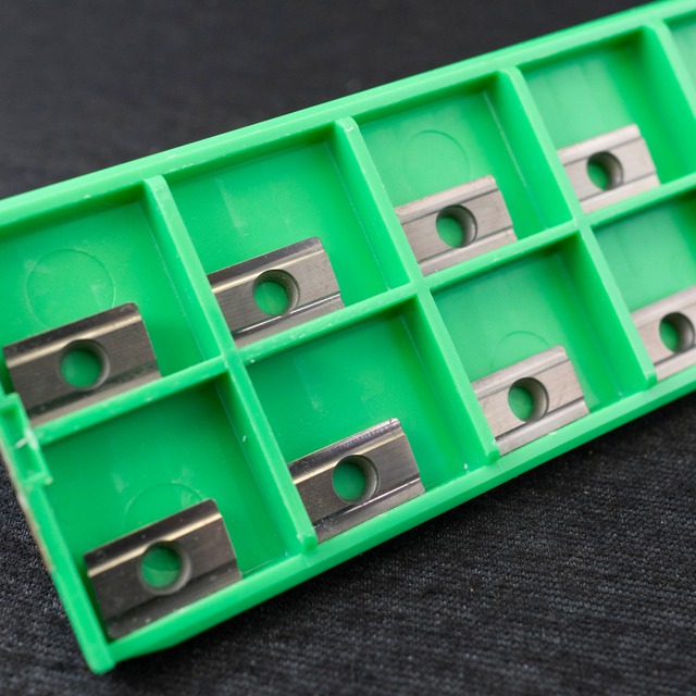 京セラ NDCO32B:TC60M