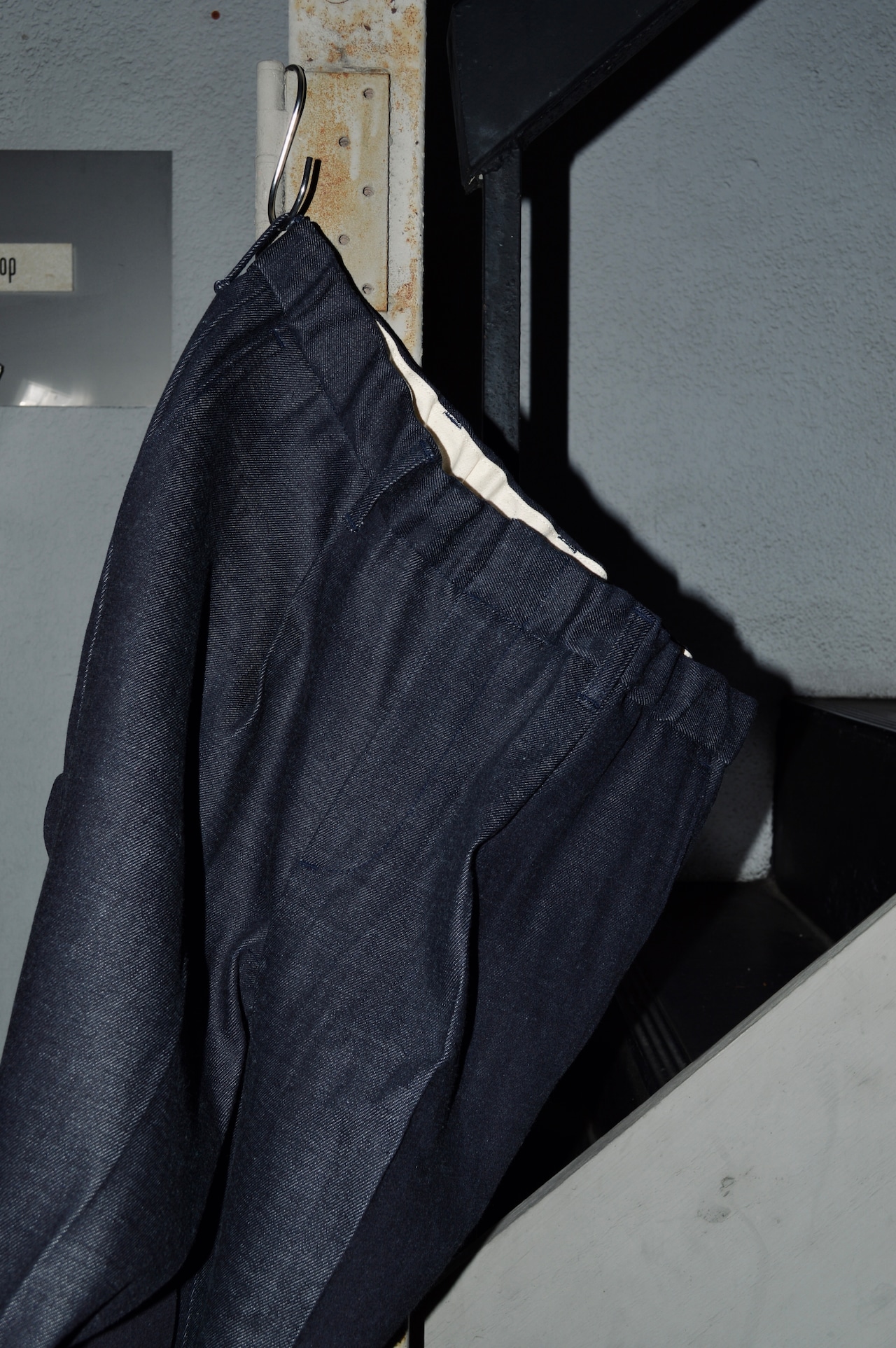 Sugar&Co 1Tuck Rigid Denim Trouser by Daddy's Pants Regular Fit From JPN Okayama Denim Slacks シュガーアンドコー デニムスラックス リジッドデニム 日本製