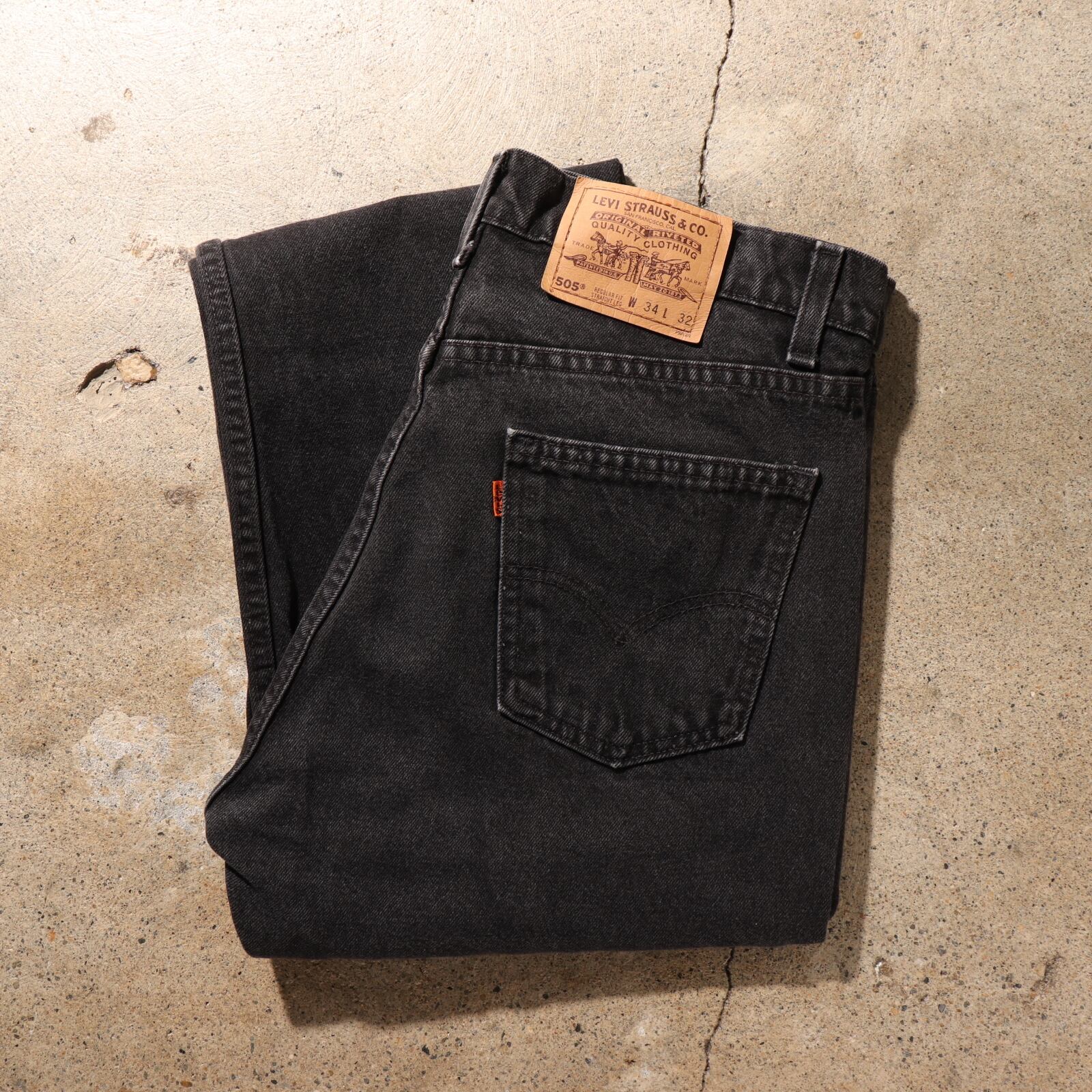 美品 33×30 505 サルファー 米国製 Levi's ブラックデニムパンツ