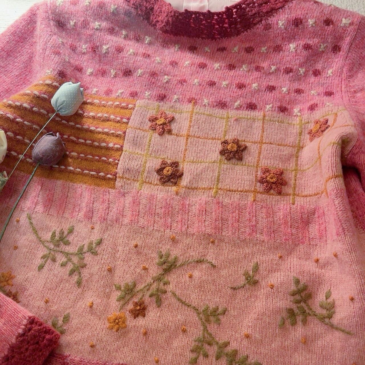 pink flower wool knit sweater