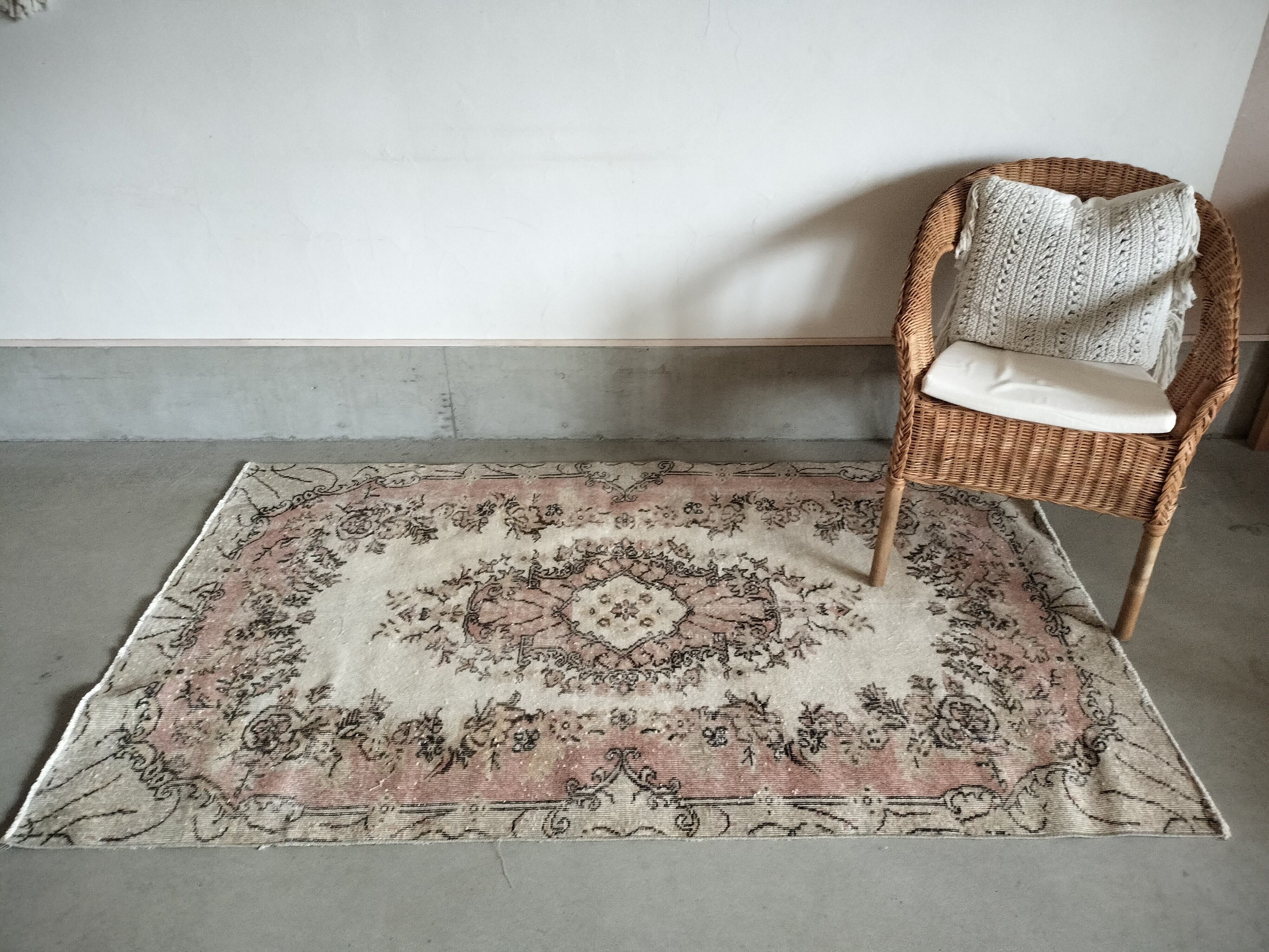 Turkish rug No.687