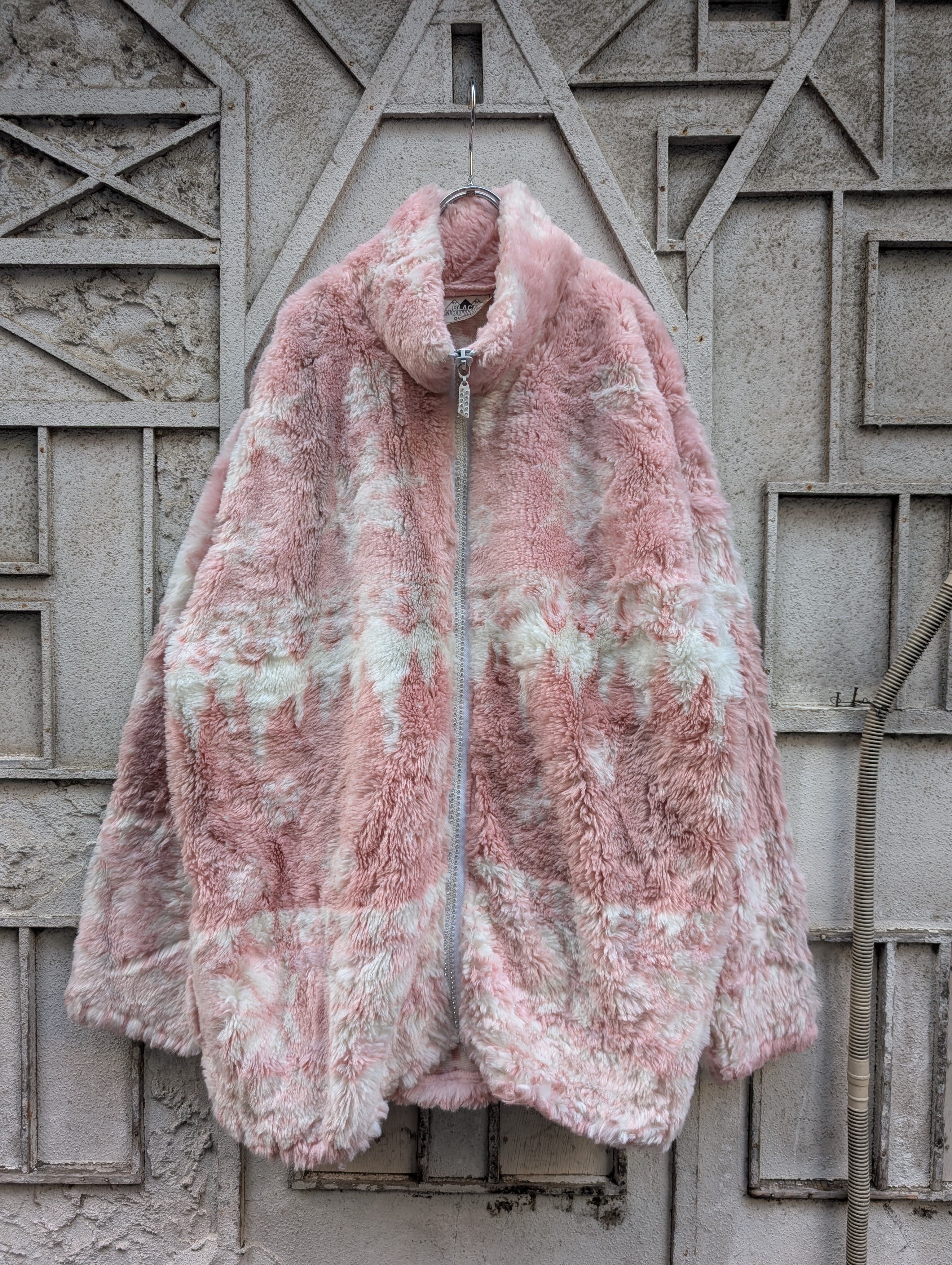 "BLACK MOUNTAIN" rhinestone zipper fleece jacket / made in USA