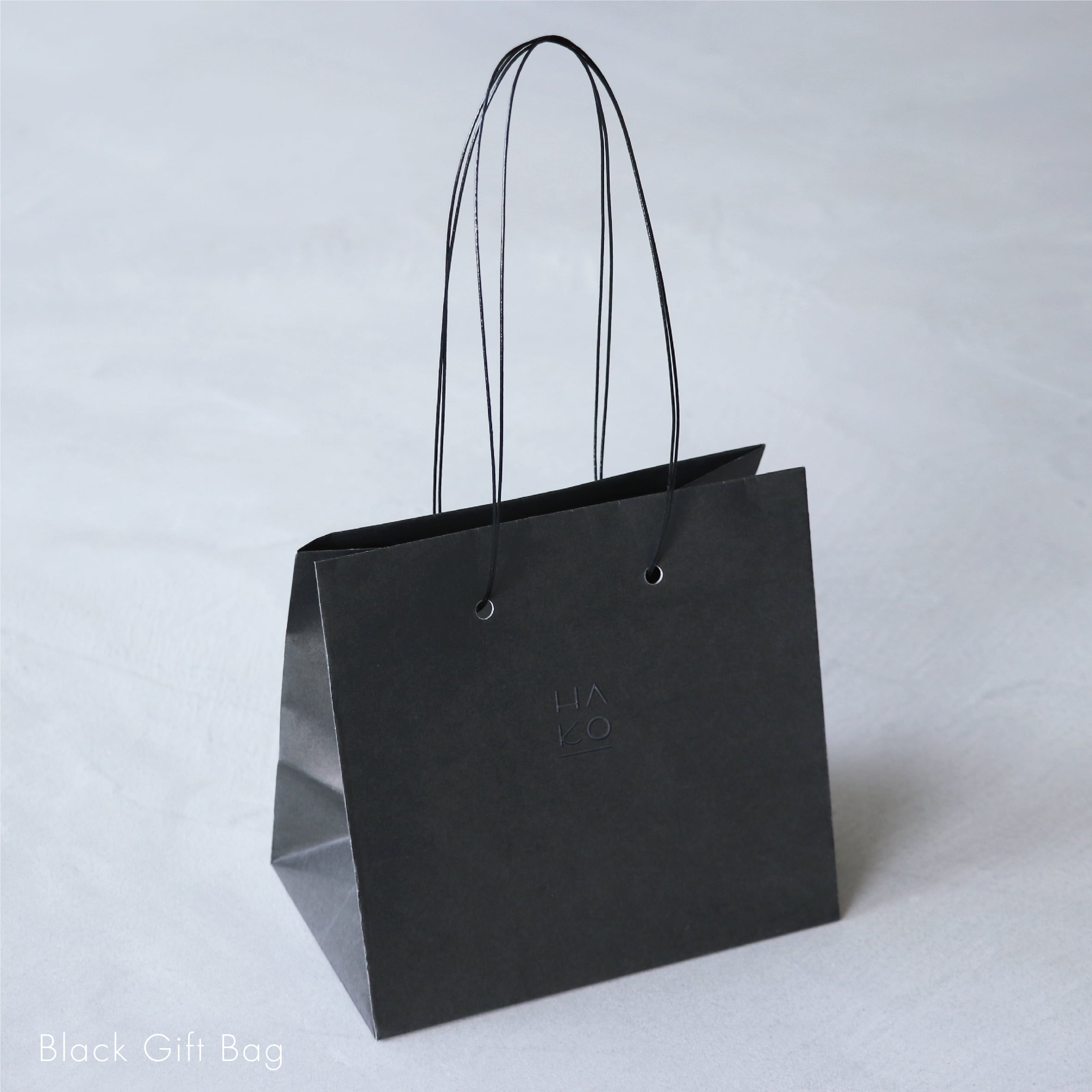 Black Gift Bag お手さげ袋 | hakopaper