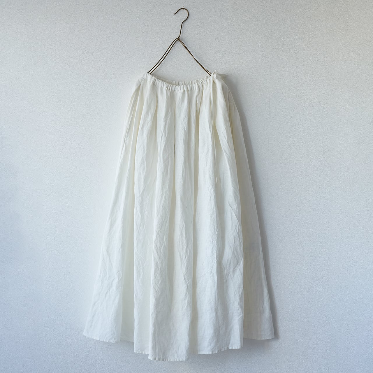 Lithuanian linen tuck gather skirt /new light weight linen〈ivory 〉