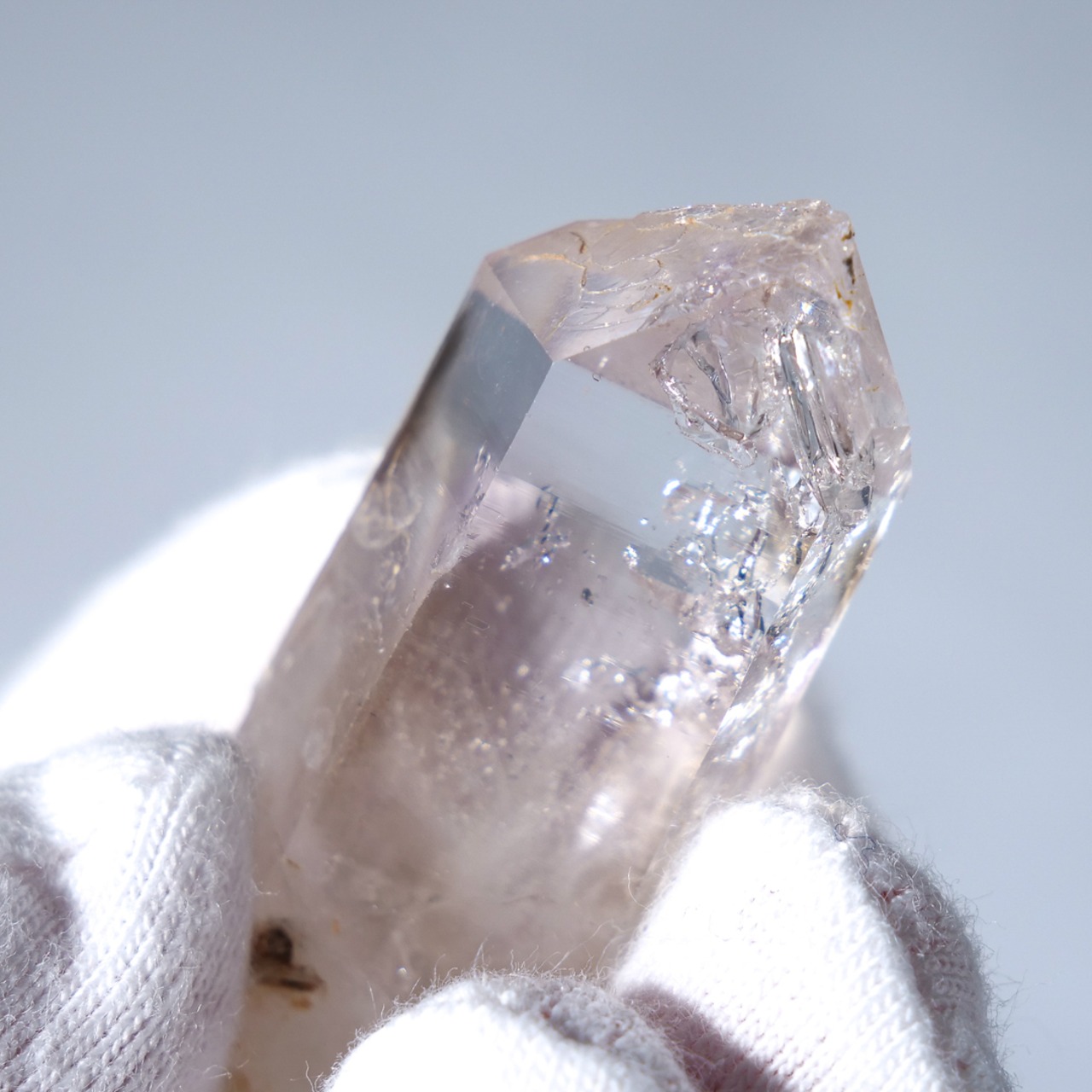 ブランドバーグ ゴボボセブ クォーツ / 原石 標本【B_2】