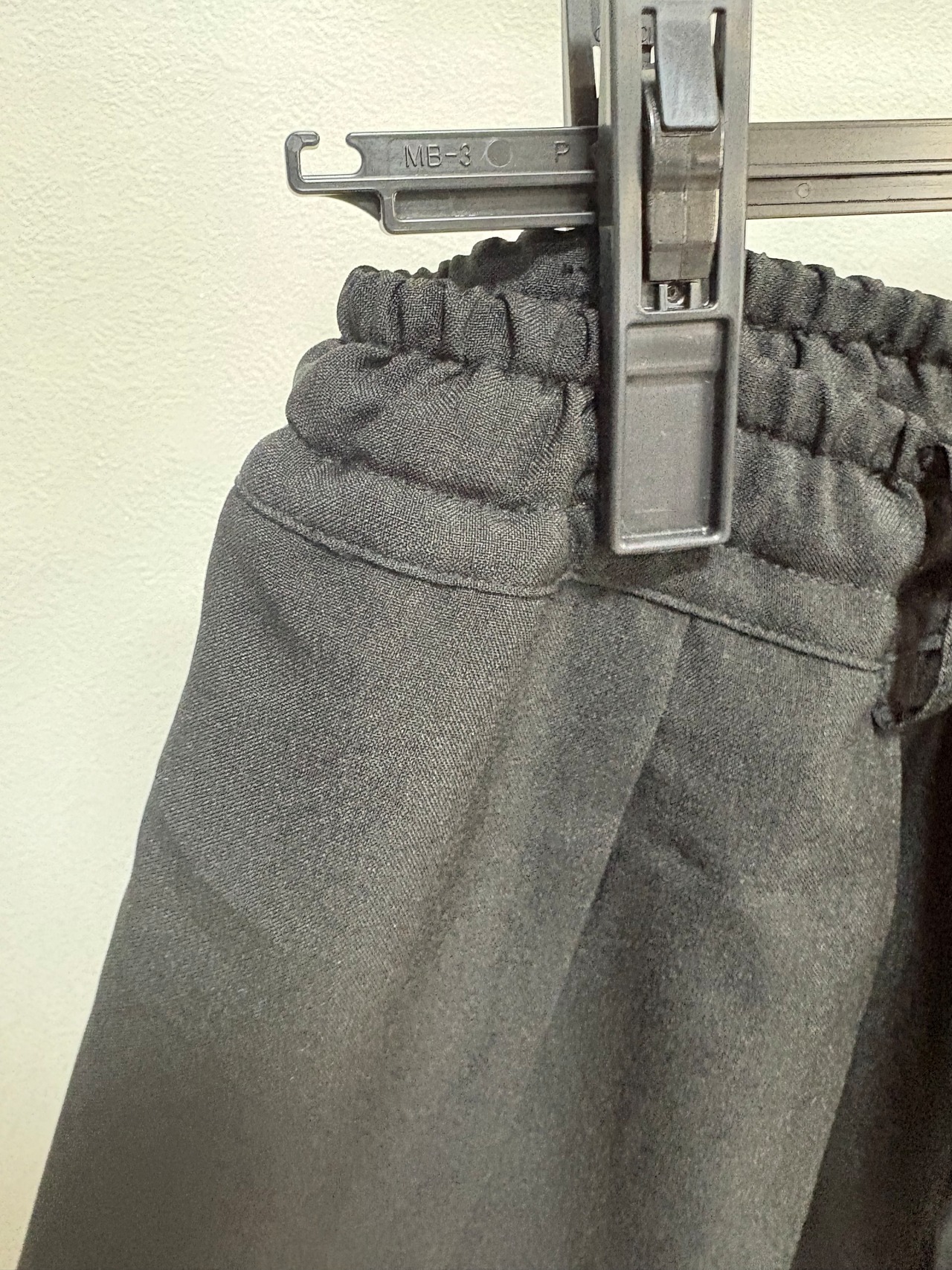 【レルビエ】リネンライクワイドパンツ　52318-2