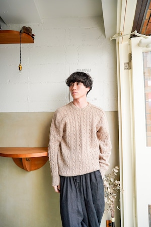【1980-90s】"James Craig of Ireland" Wool 100% Cable Knit Sweater / 6-325