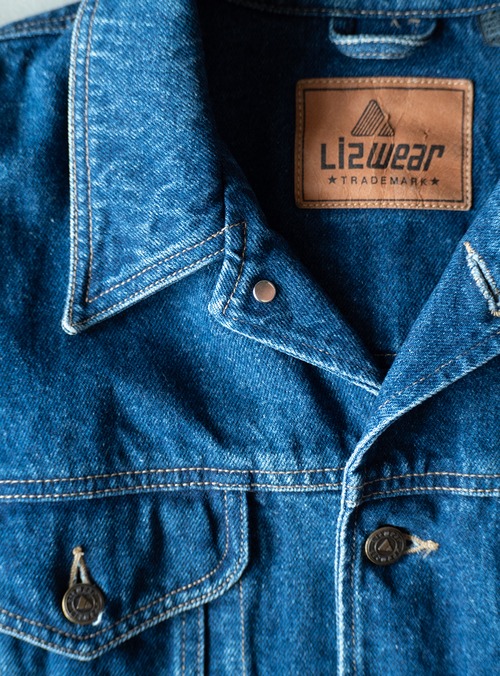 "Lizwear" 1990s Denim jacket