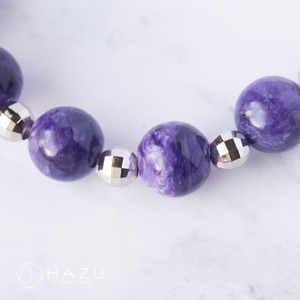 自信を育む紫のパワー［チャロアイト／クンツァイト／水晶］