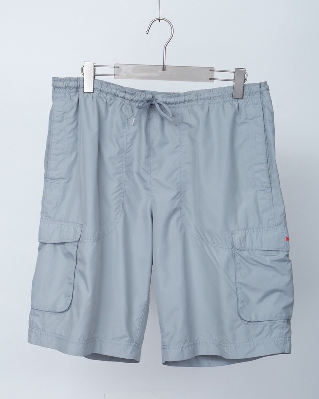 "NIKE" baggy silhouette cargo short trousers