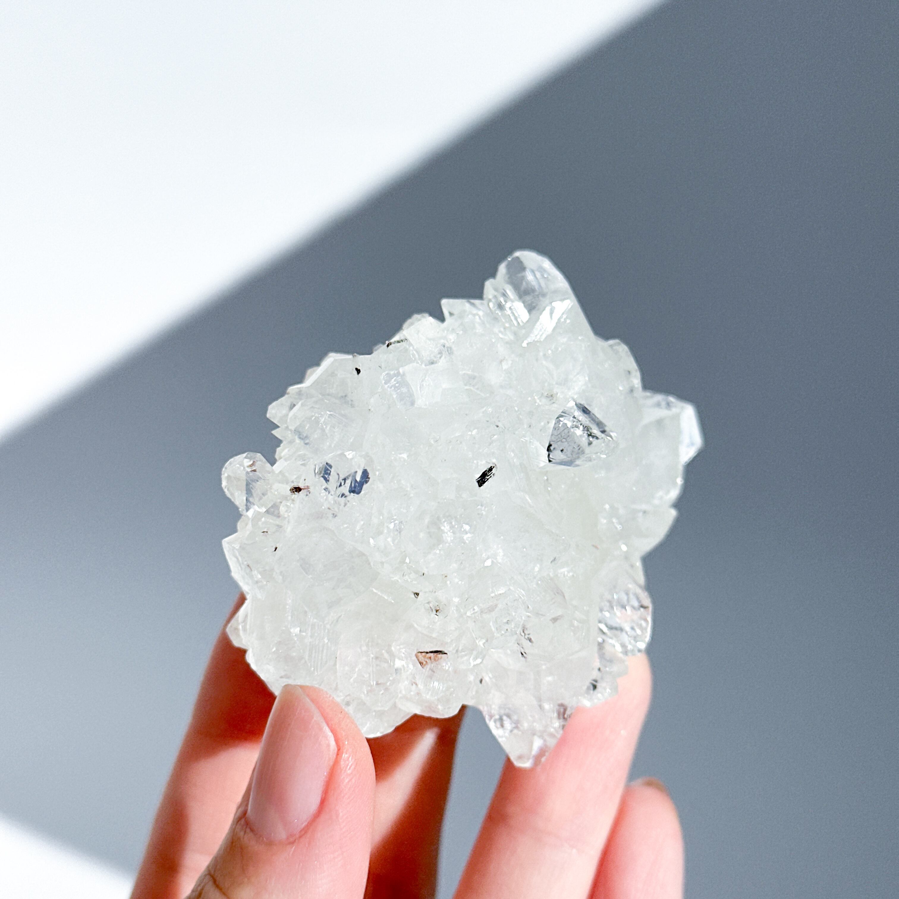 アポフィライト原石 72◇ Apophyllite ◇天然石・鉱物・パワーストーン