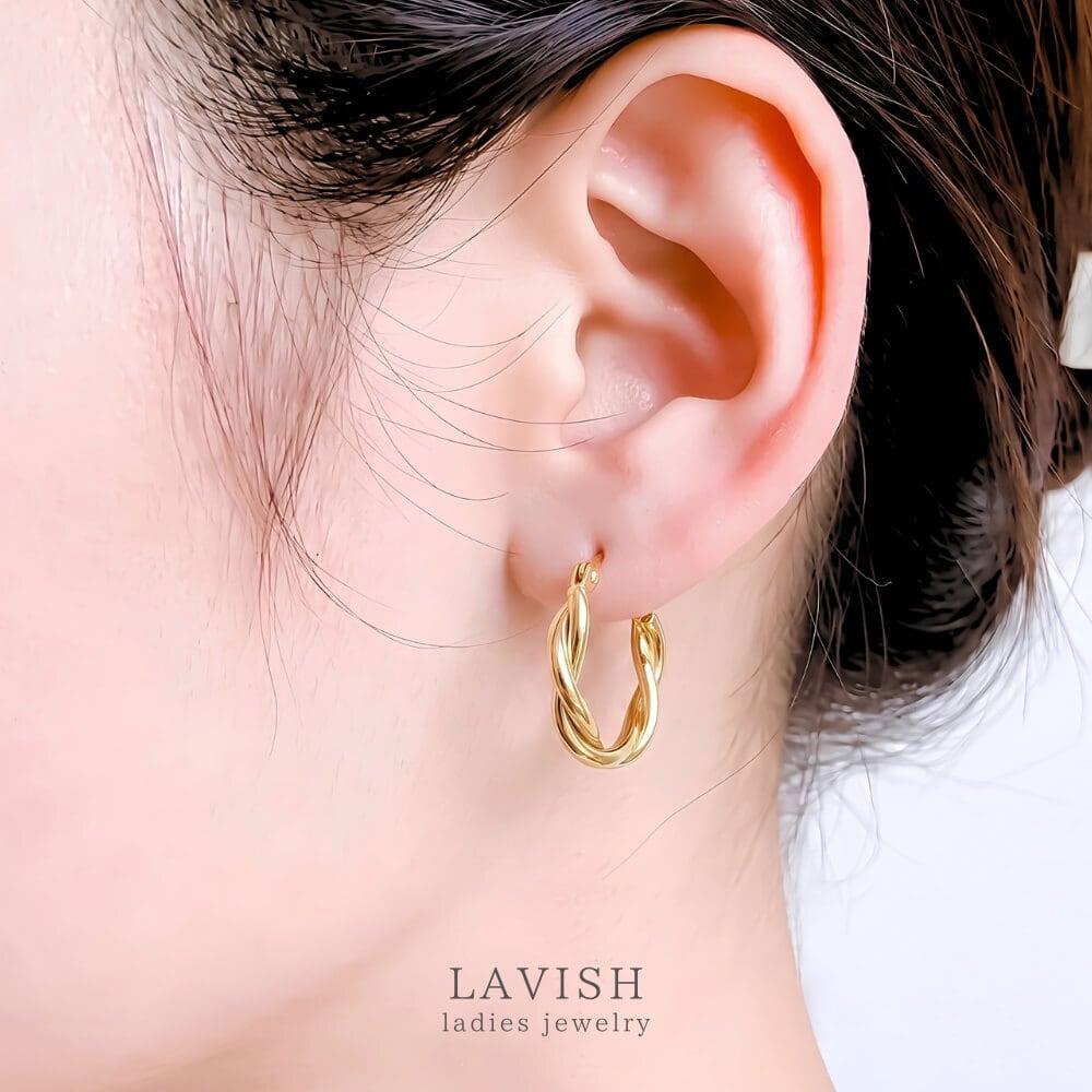 ツイストフープ ピアス ｜ 両耳セット レディース | LAVISH