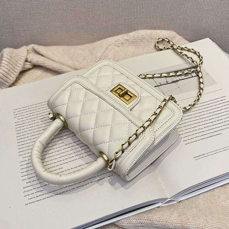 Linggeチェーンスモールバッグ女性バッグ2020新しいトレンディなファッションオールマッチシングルショルダーメッセンジャーバッグネット赤ポータブル小さな正方形のバッグ Tiancai_Wing_Bag75320572624