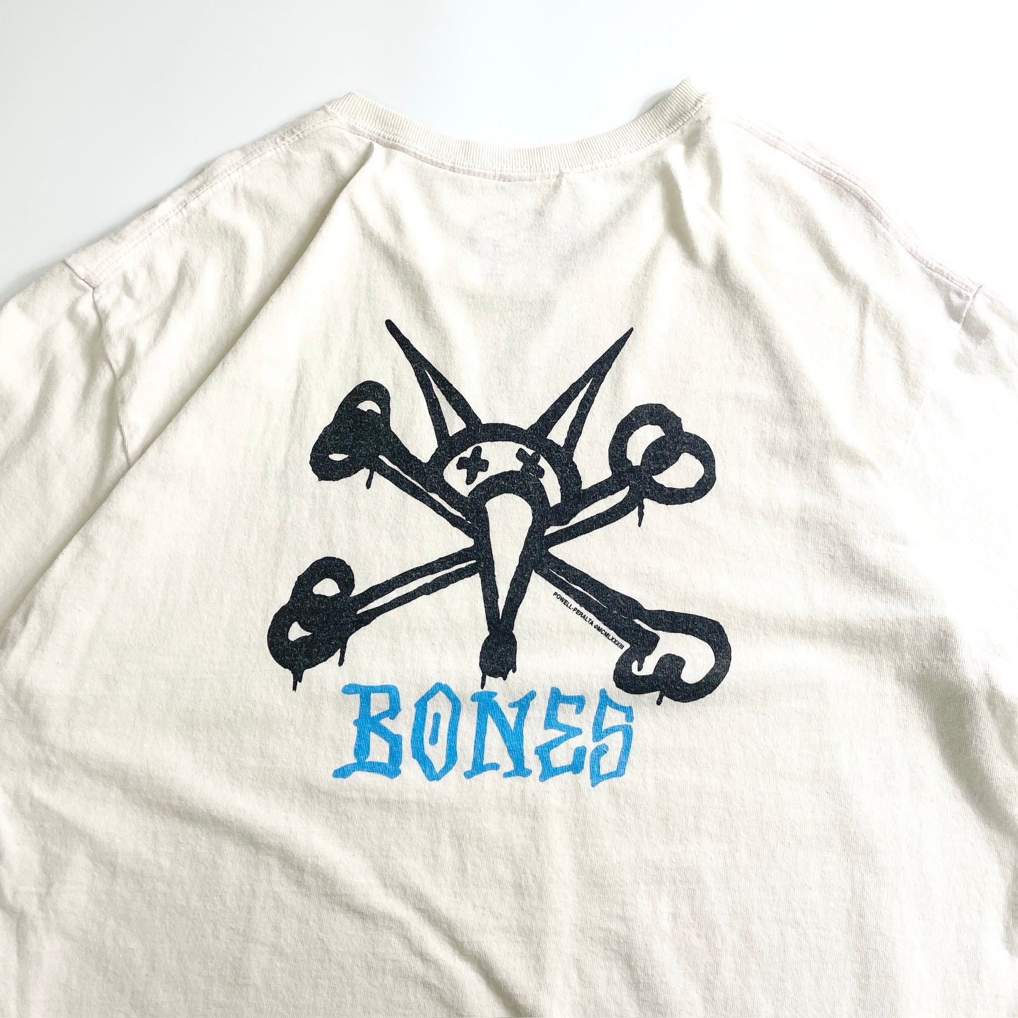 00s Bones Skull Graphic T-Shirt