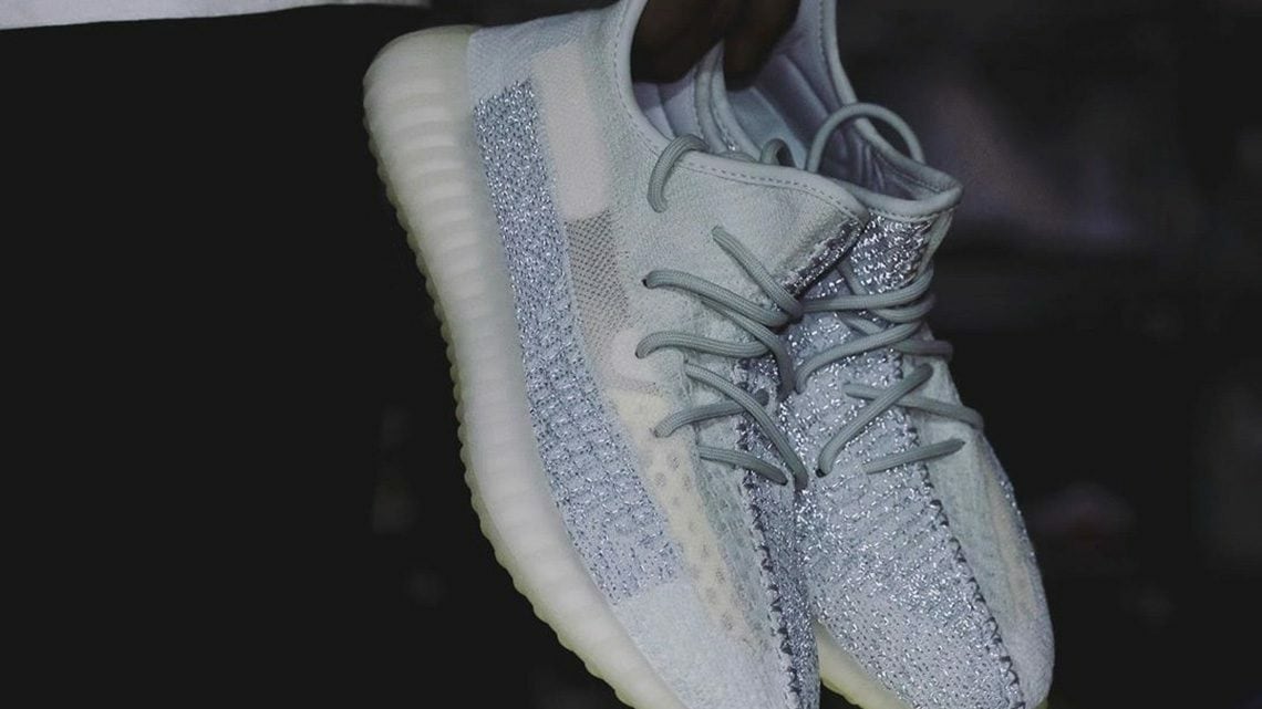 サイズ:28cm adidas yeezy boost 350 v2 cloud white reflective 商品