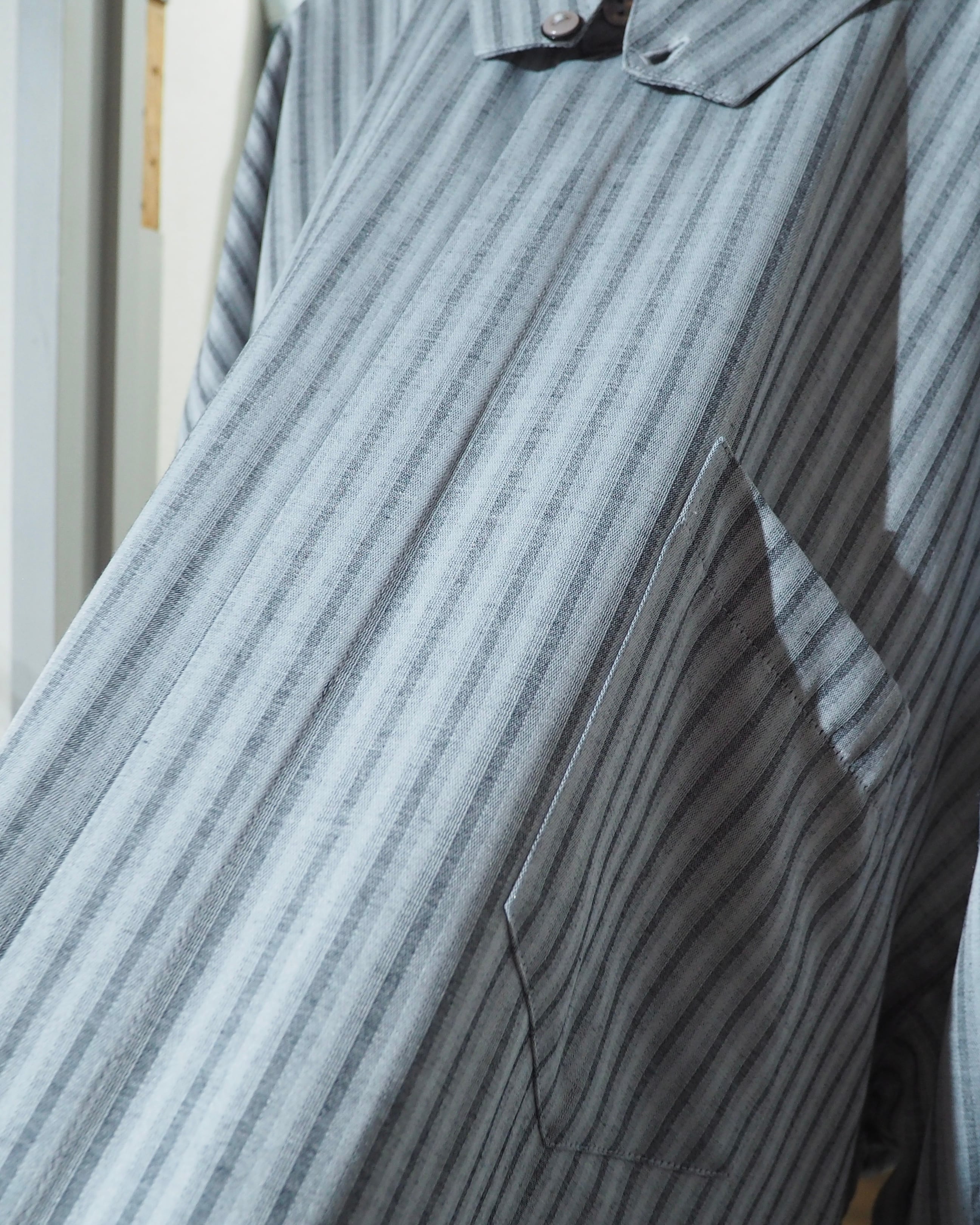 1990s " Pavo by Lastrade " Deformation Collar Design Vintage Drape Loose Shirt