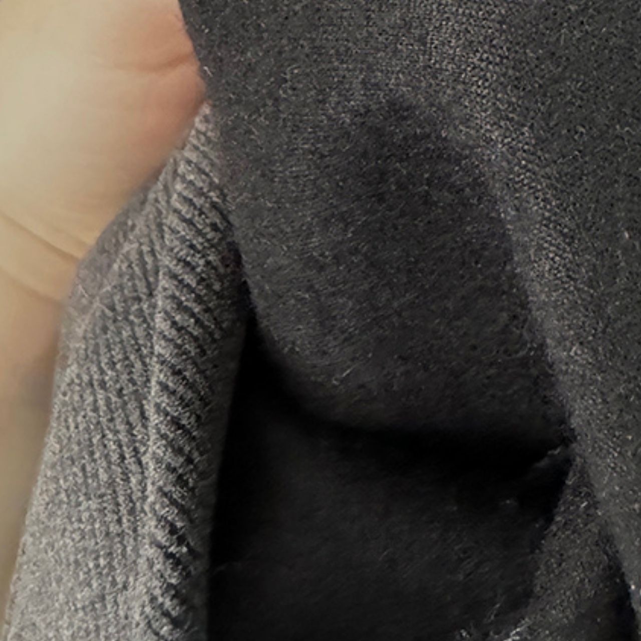 ビッグシルエット立体プリーツパンツ　1049