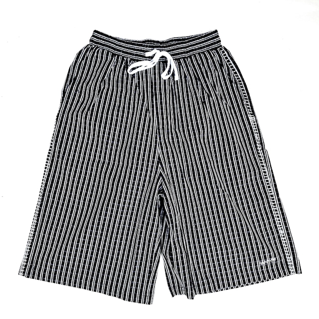 YOUTH / BAGGY PLAID SHORTS YOUTH / BAGGY PLAID SHORTS