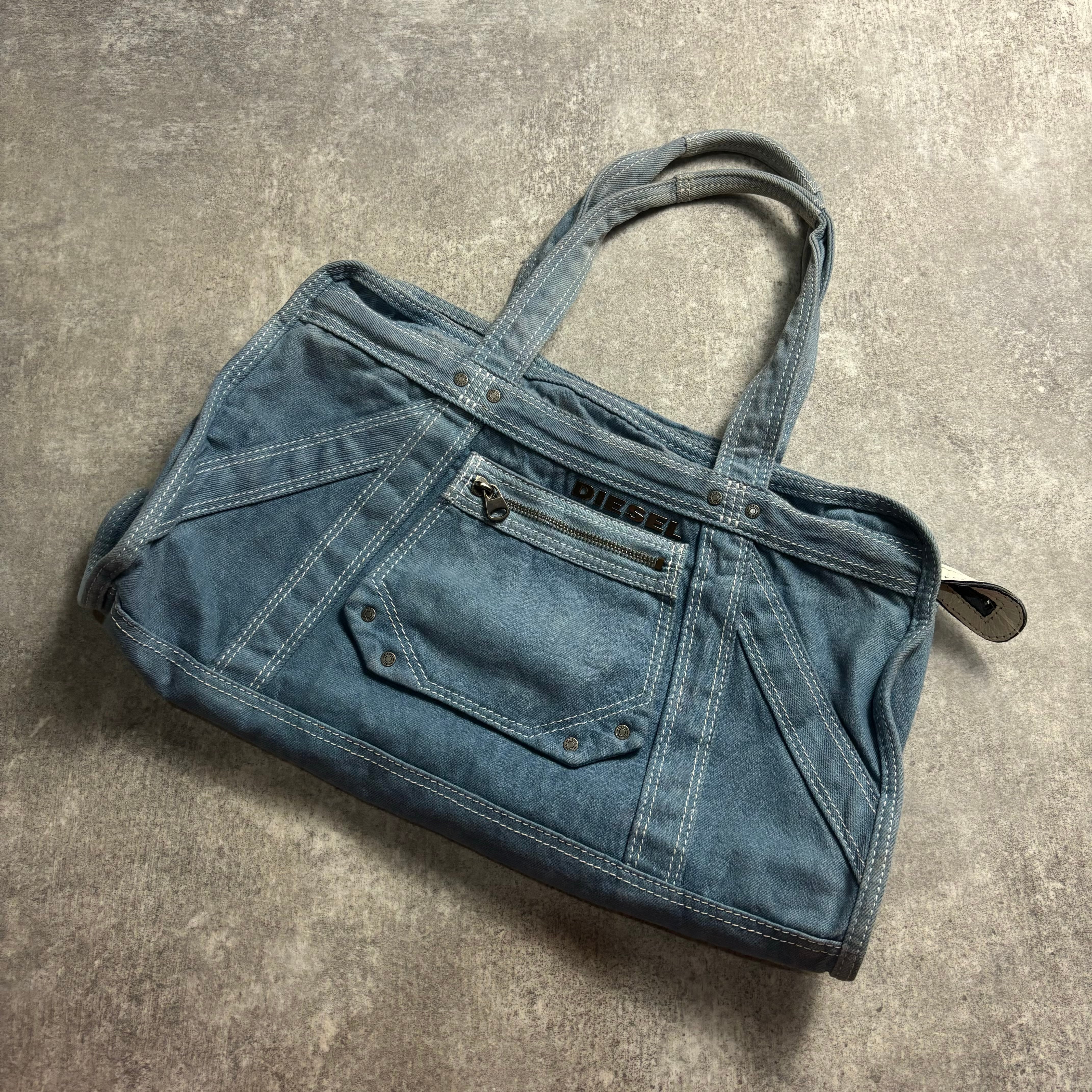 00s DIESEL メッセンジャーバッグ ワンショルダー テック系 Y2K 00s