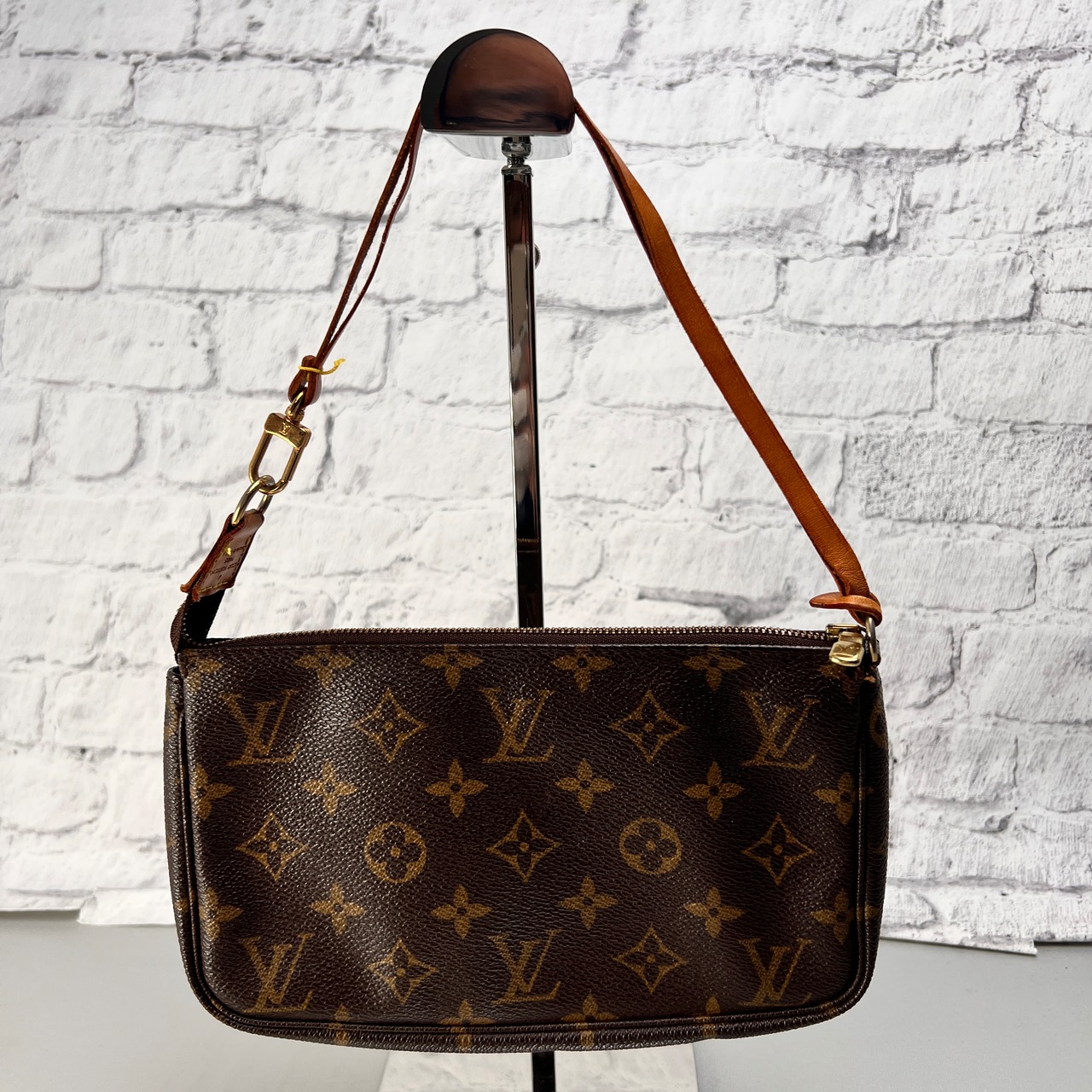 LOUIS VUITTON ヴィトン アクセソワール レザー ハンドバッグ ブラウン A-14108