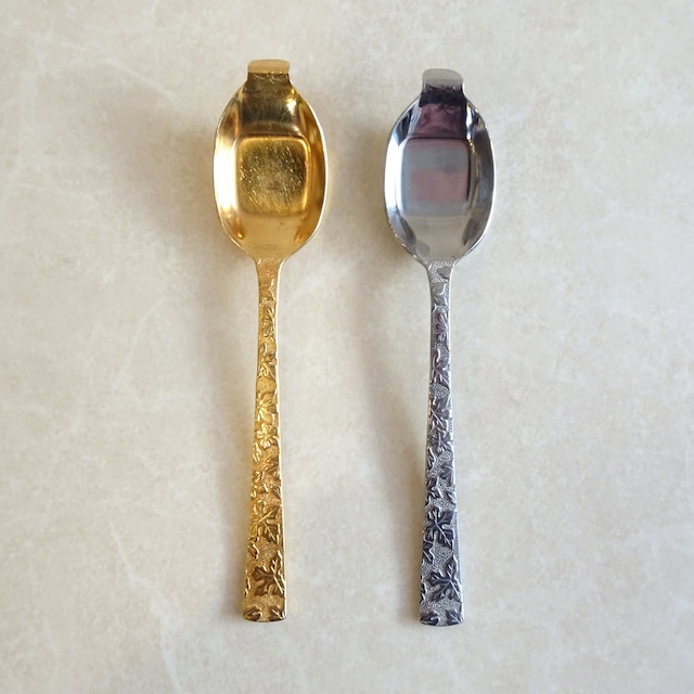 カフェロワイヤルスプーン2本セット（ゴールド・シルバー・葉っぱ）