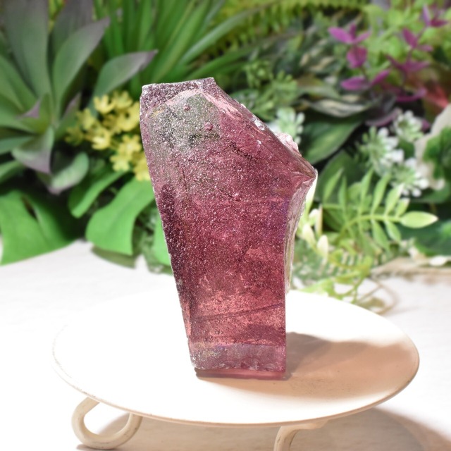 虹入り シエラネバダ産 アンダラクリスタル原石 ストライプグレープバブル A