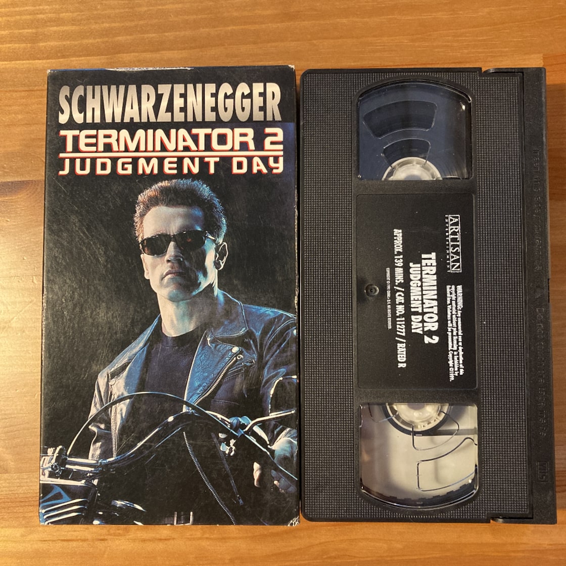 ターミネーター2 vhs 映画 ビデオ アメリカ インテリア雑貨 英語版