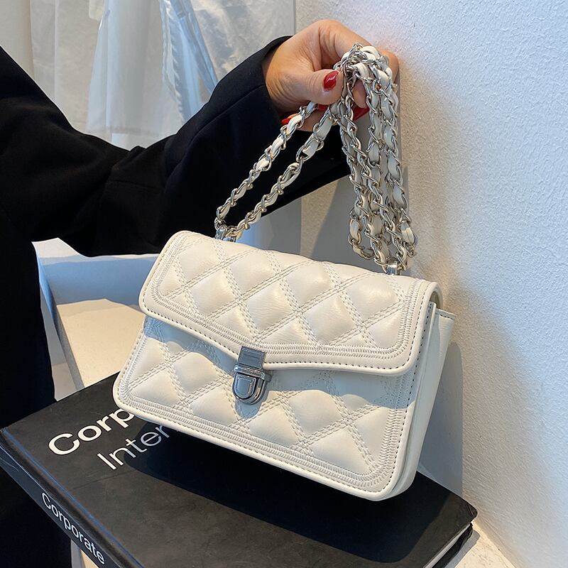 サマースタイルチェーン レッド 夏物 スクウェア Tiancai_Wing_Bag82532783124