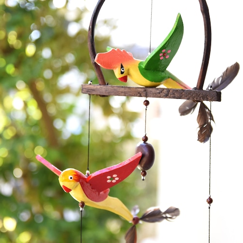 タイ   木製ハンギング(モビール）カラフルバード