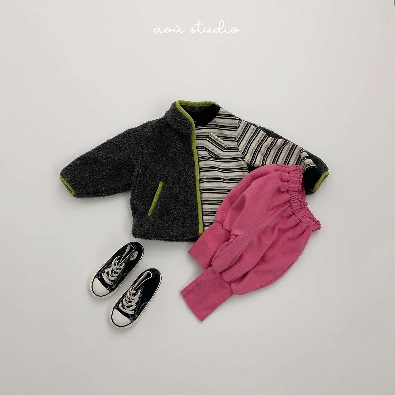 〖取寄〗韓国子供服 / 26winter / aoustudio /ノイ ポケット Tシャツ / キッズ服 *XS~L*