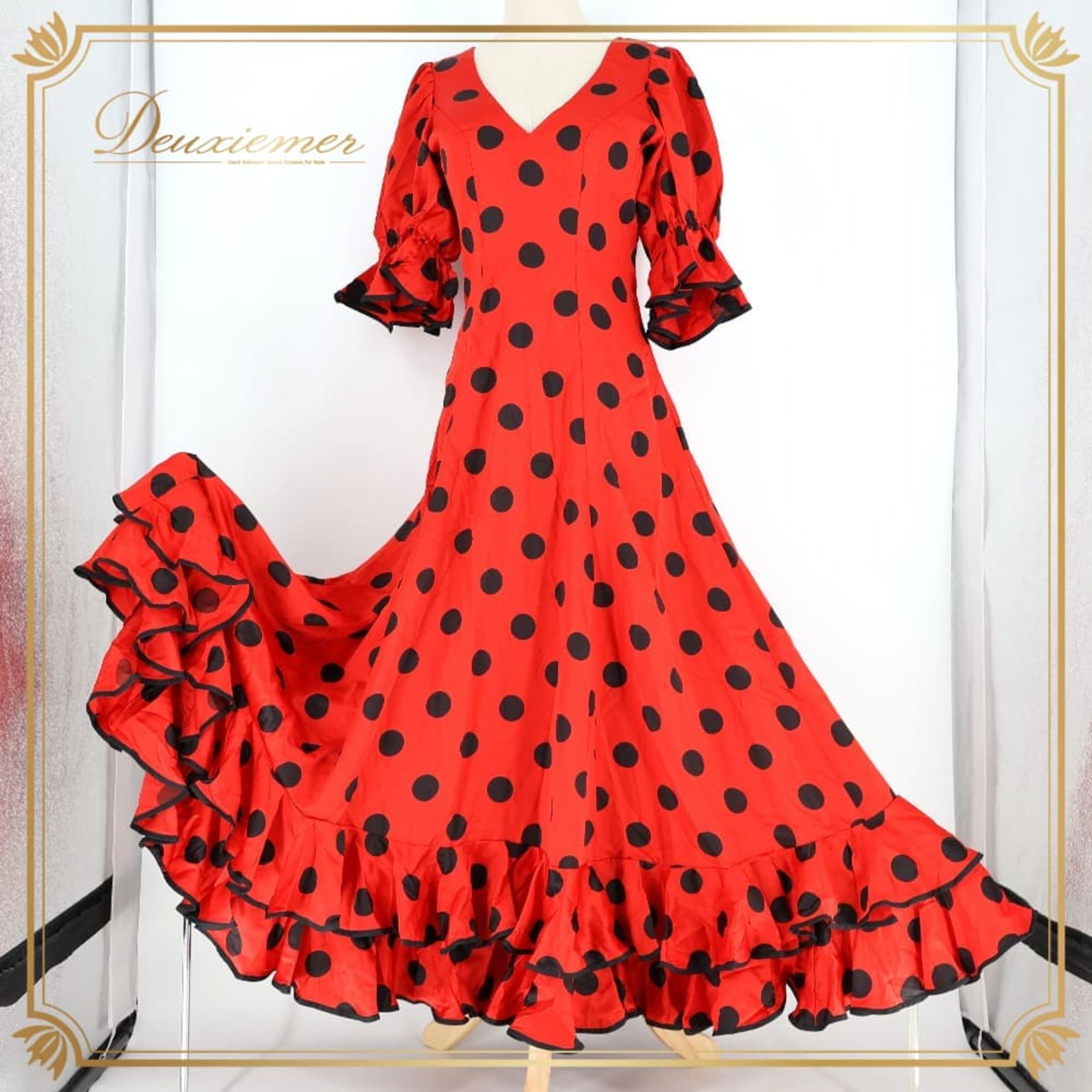 フラメンコ 衣装 ワンピース ドレス レッド系 水玉 ドット ボランテ フリル 赤 黒 ポップ かわいい 華やか ボリューム ダンス衣装 イベント ステージ ドット柄 発表会 ブラック系
