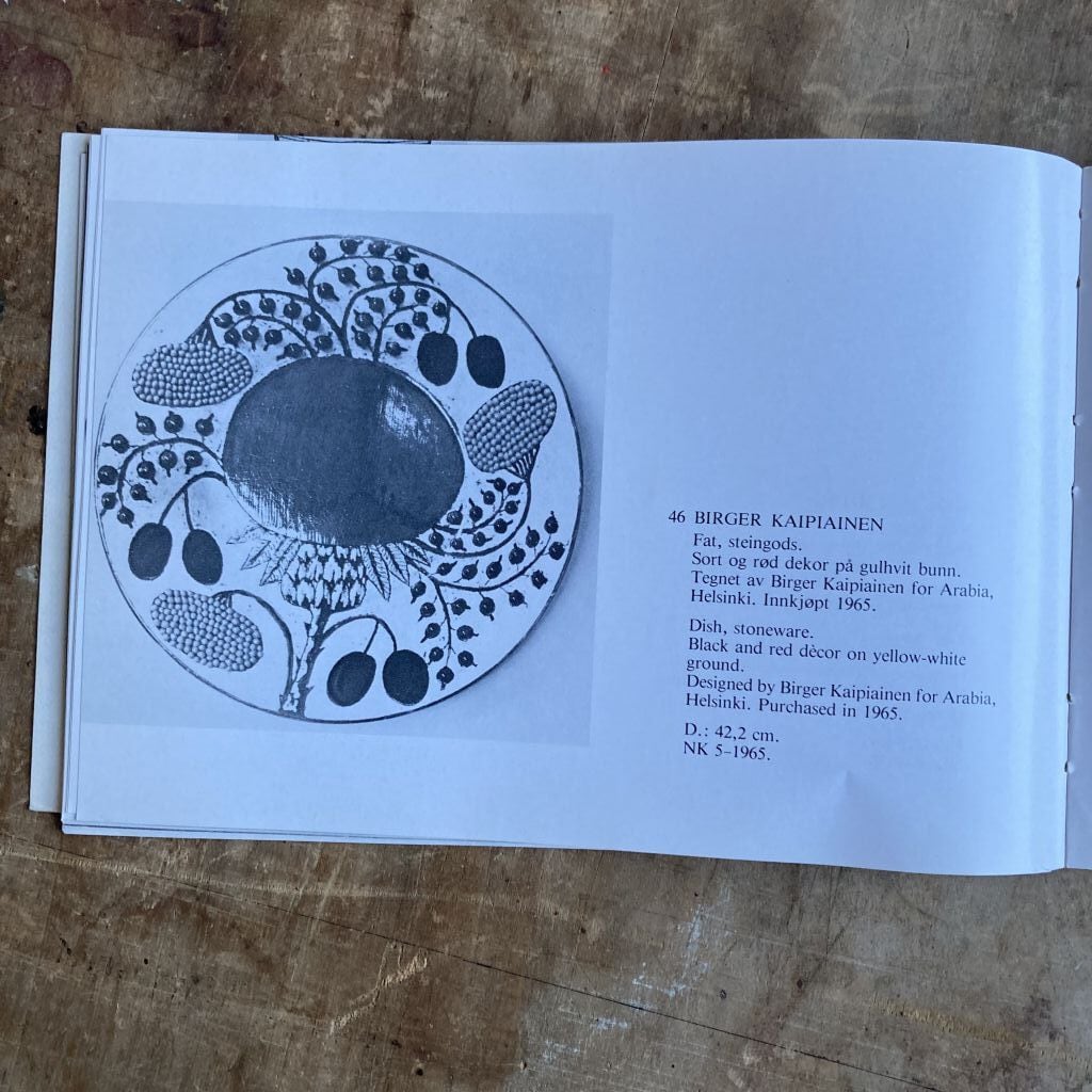 ノルウェーの国立工芸博物館が1946－1979年の間仕入れた物の