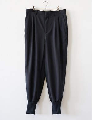 DIGAWEL : 2 TUCK TAPERED HEM RIB PANTS / BLACK