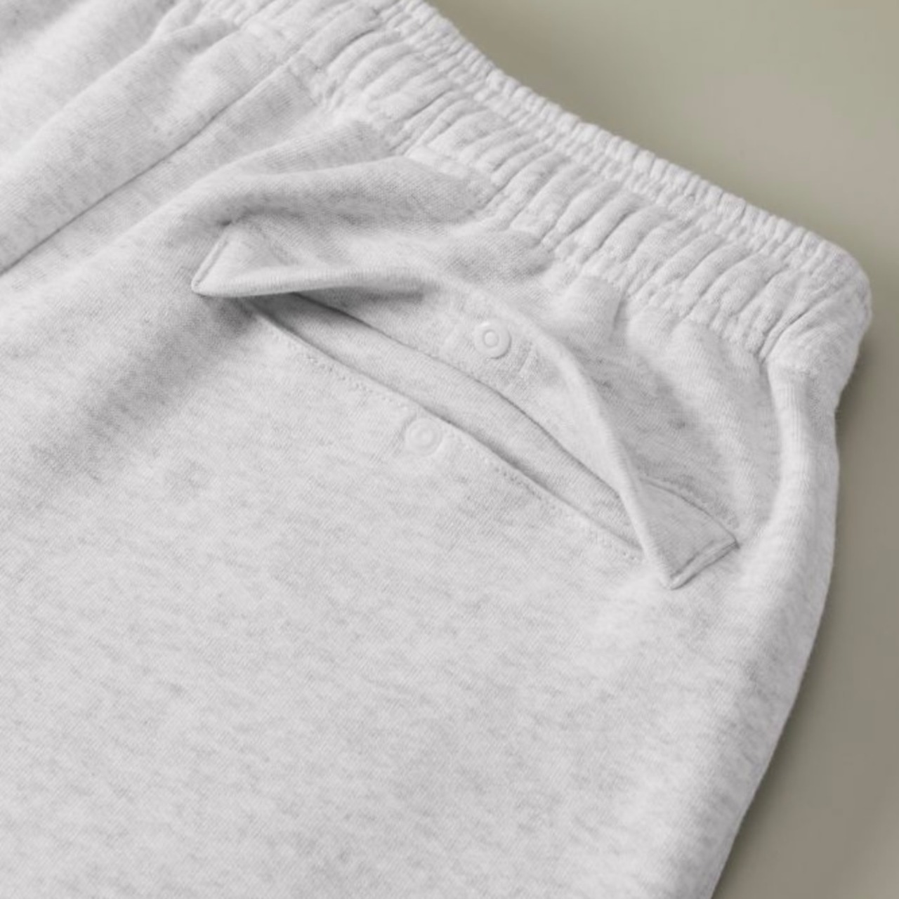 KON. SPORT SHORT PANTS