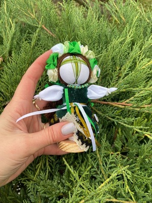 UA.Designer手作りモタンカ 14cm（ウクライナの御守り）スタンド付き