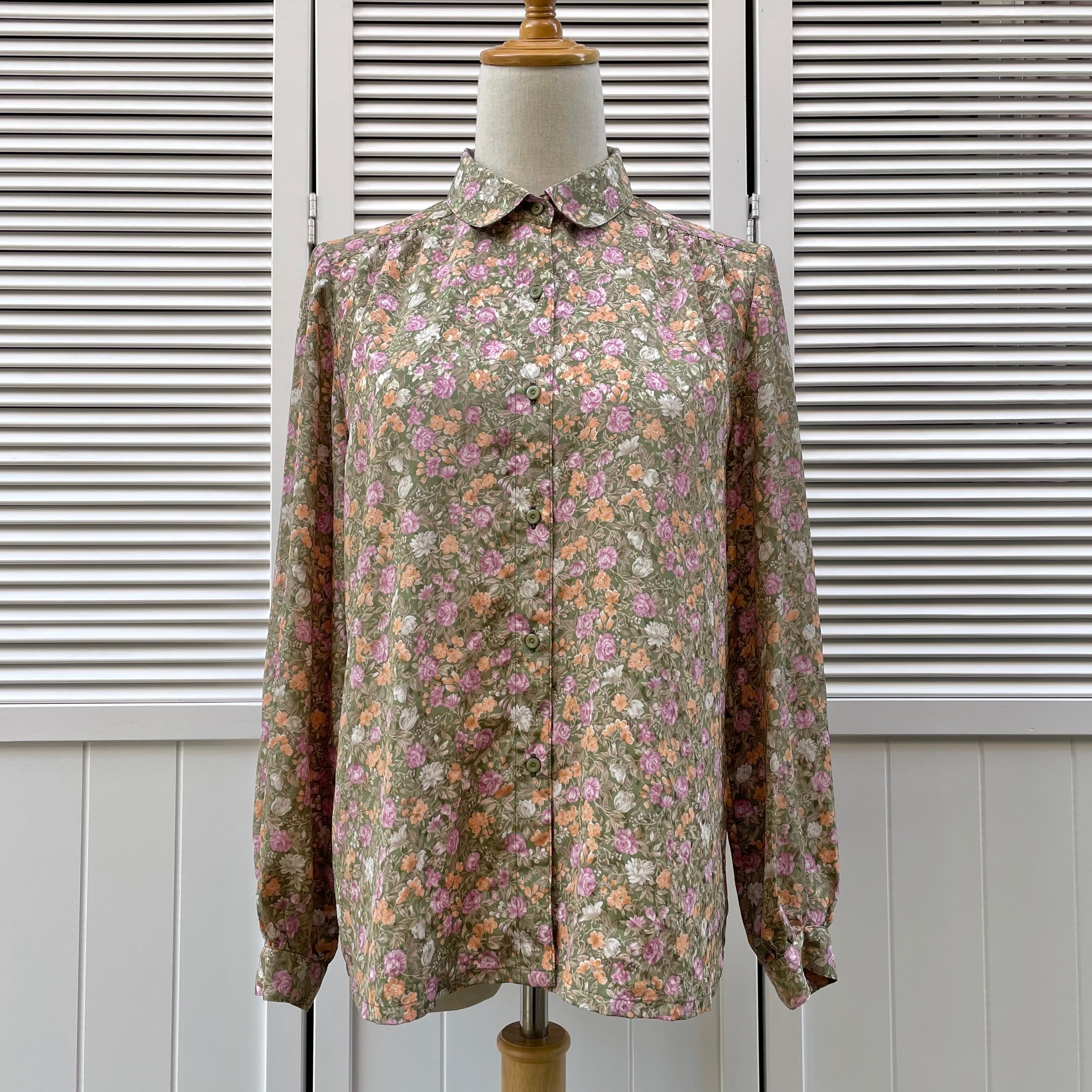 multicolor floral blouse〈レトロ古着 マルチカラー 花柄ブラウス グリーン 緑〉