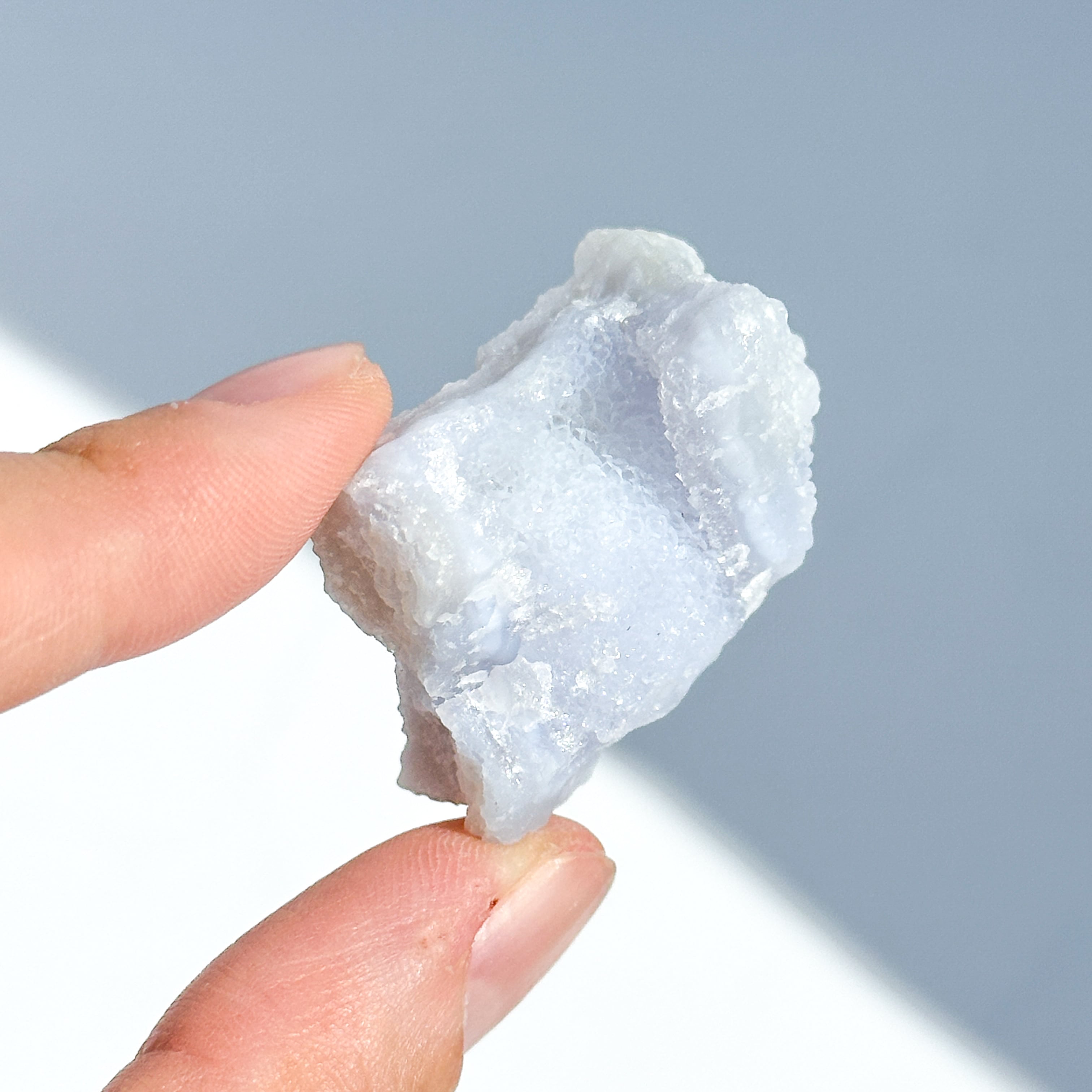 ブルーカルセドニー 原石11◇ Blue Chalcedony ◇天然石・鉱物