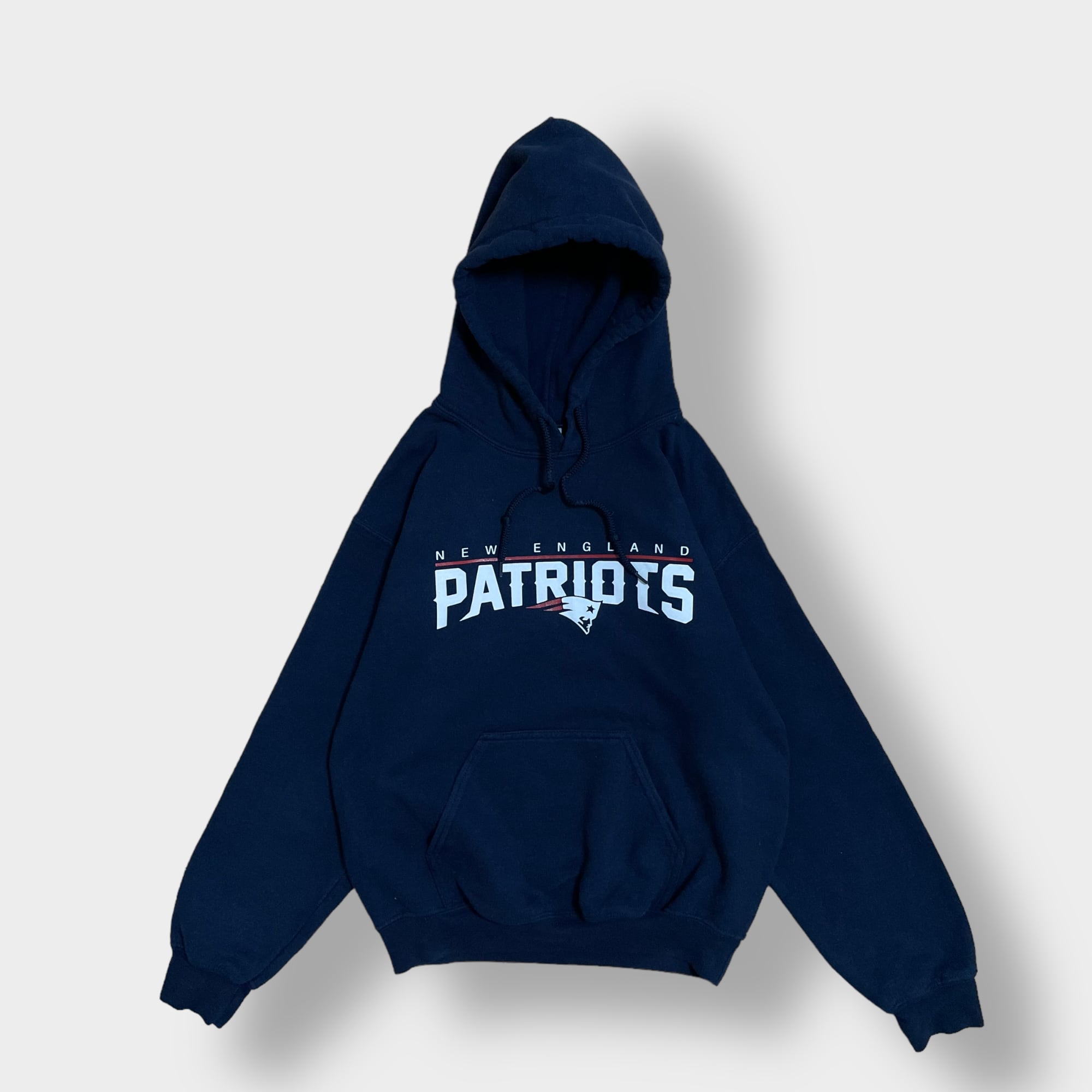 GILDAN NFL ニューイングランド・ペイトリオッツ アメフト プリント ロゴ パーカー プルオーバー スウェット フーディー ネイビー NEW  ENGLAND PATRIOTS S us古着 | 古着屋手ぶらがbest powered by BASE