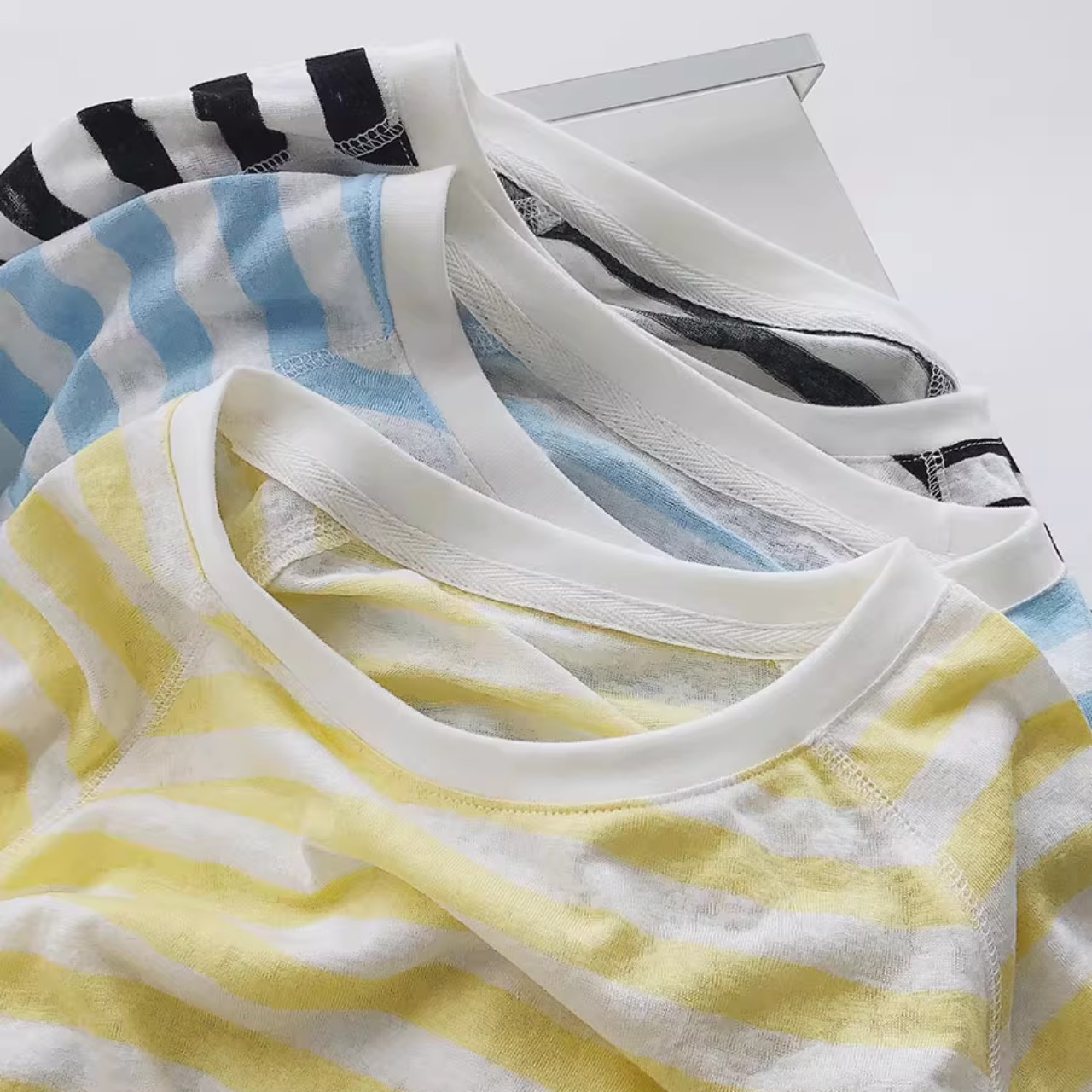 ボーダー柄ロングスリーブシャツ   F0023 - 1