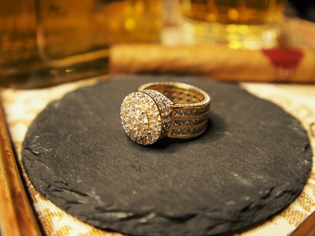 CUSTOM CLUSTER GOLD RING