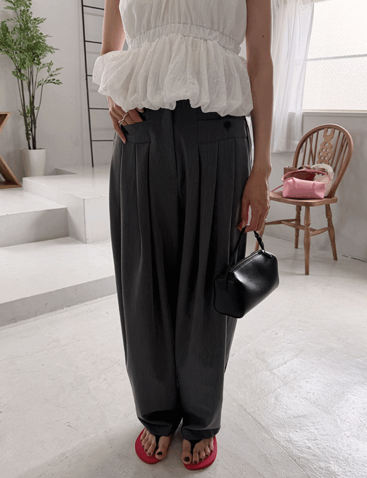 【新作5％OFF・3日間】Pocket Pin-tuck Slacks_2colors