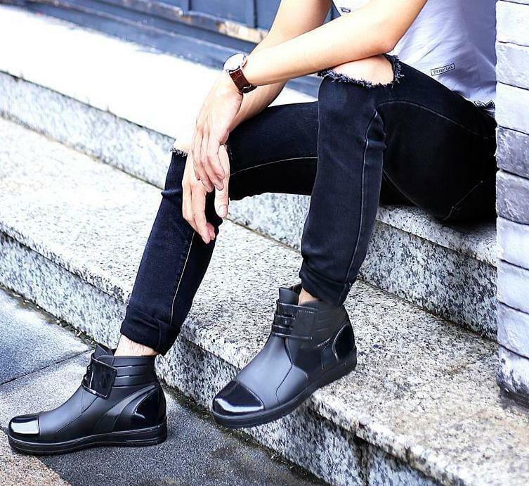 【韓国大人気商品】 綿靴 メンズ カジュアルシューズ 男性用 防水 黒