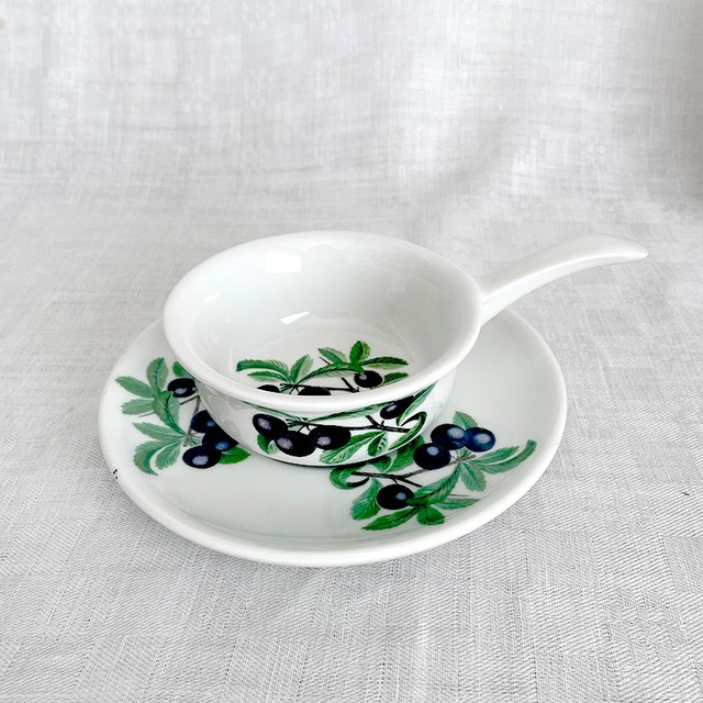 アペロトレー　オリーブのお皿　おつまみ小皿　ナッツ入れ 12TWdr6