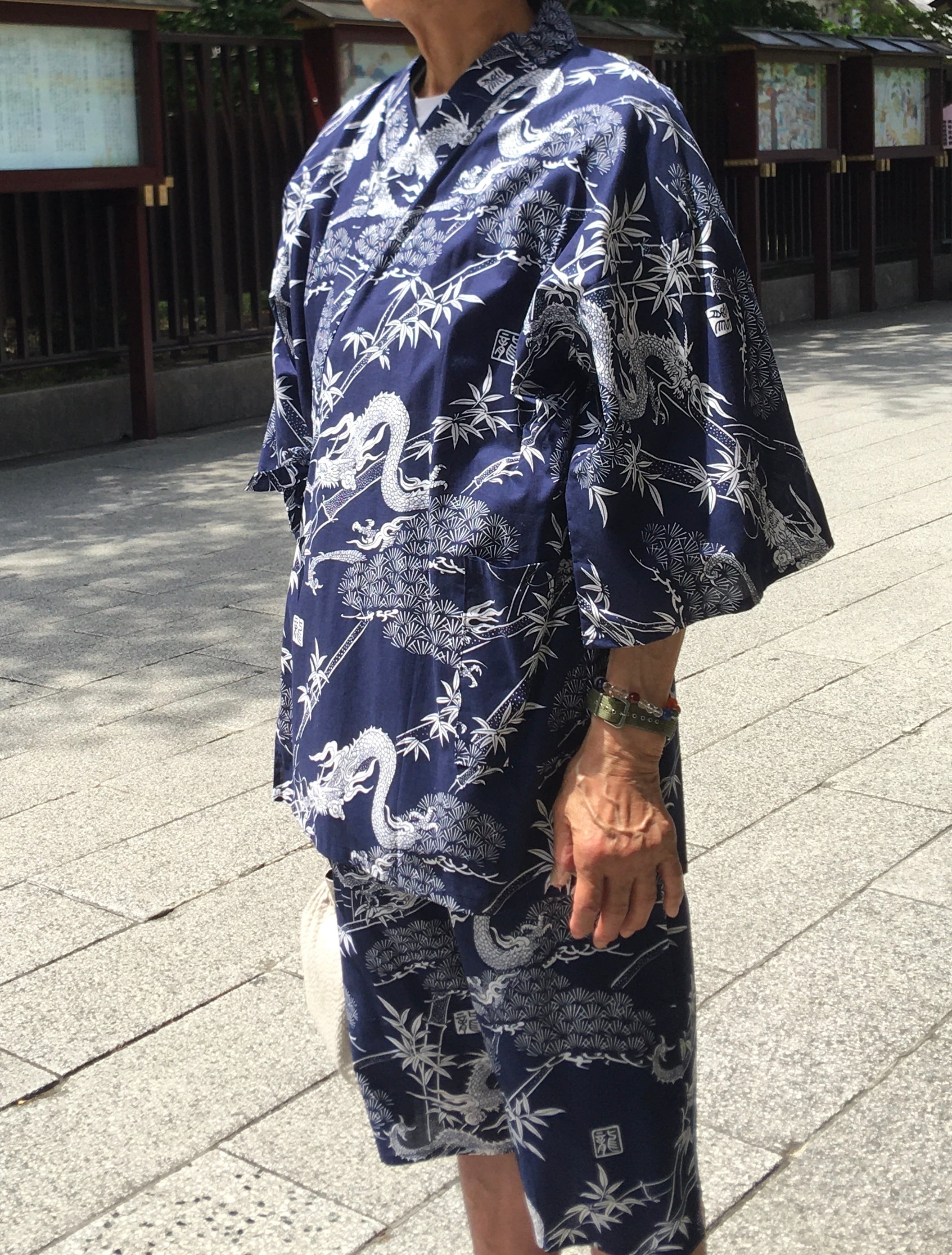 ソフトな着心地・和柄《ドラゴン》 浴衣甚平【