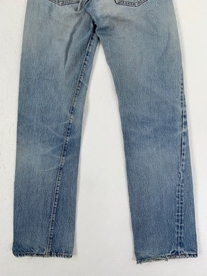 M-105    リーバイス Levis501古着 1981年赤耳 米国製刻524　W 65cm  股下 78cm