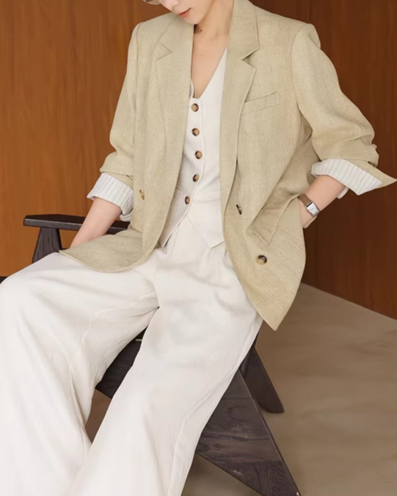 Button Front Hip-Length Loose Jacket    L0008