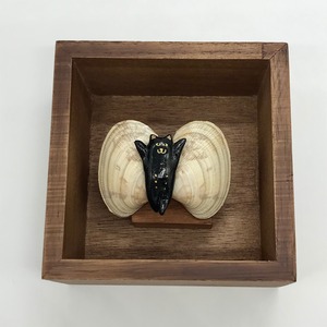 【すぎはらゆり】蝶猫ブローチ あさり（標本箱付き）D