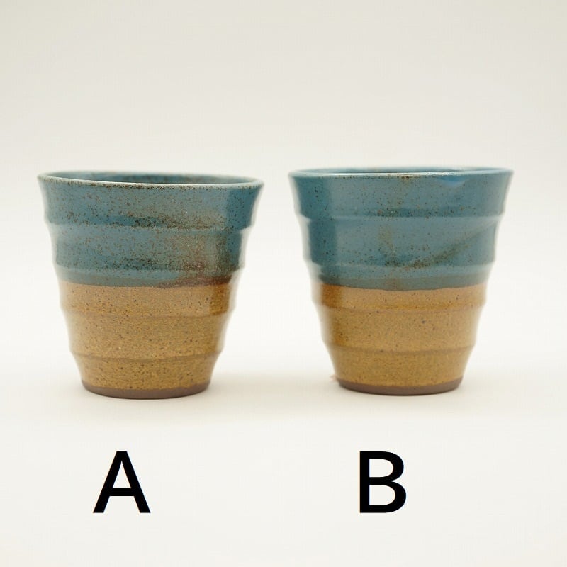 ツートンカラー湯呑(中)ブルー×茶【琉球焼 丸勇陶房】