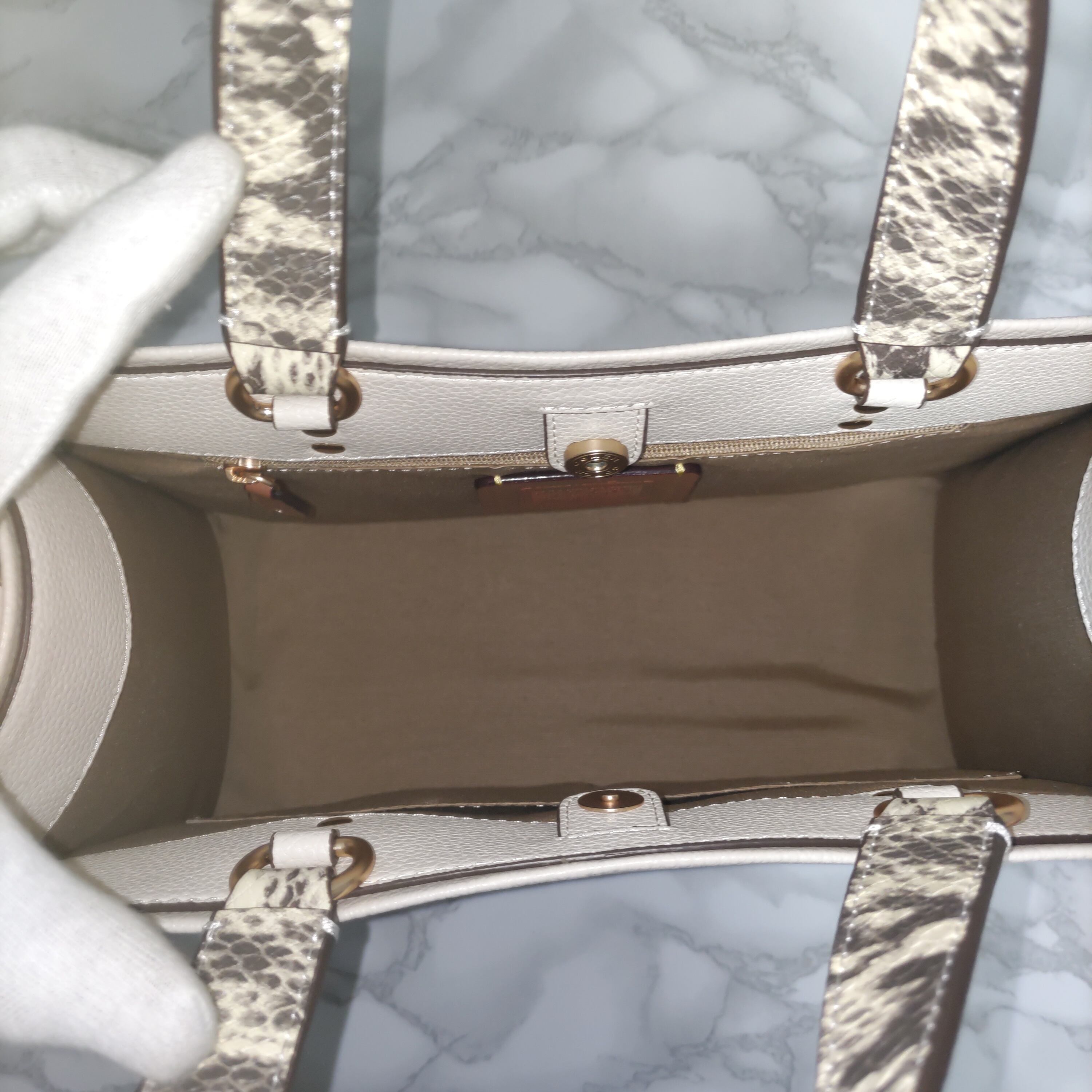 COACH コーチ バスキアコラボ トートバッグ ハンドバッグ アイボリー 